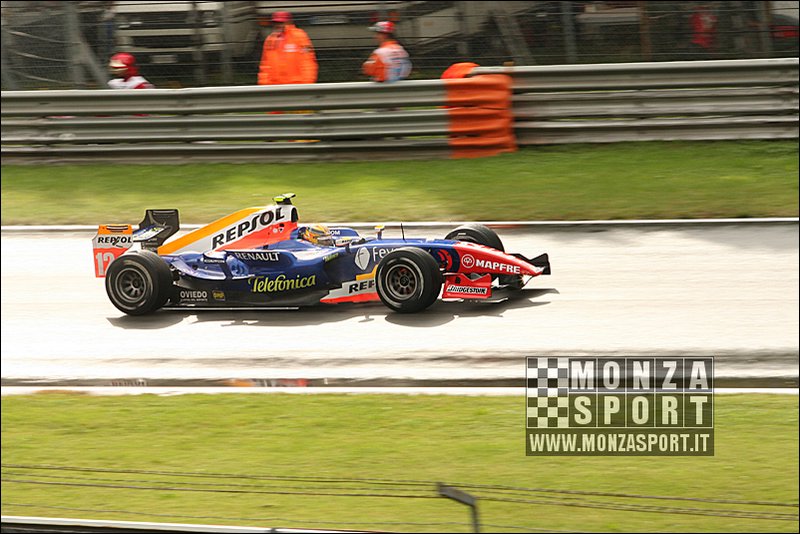 080914pb_monza_gp2_018.jpg