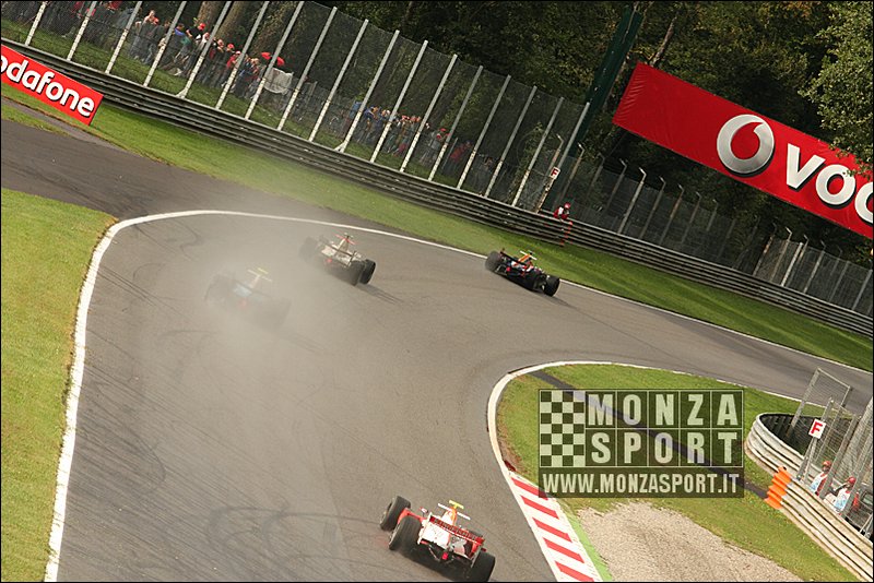 080914pb_monza_gp2_020.jpg