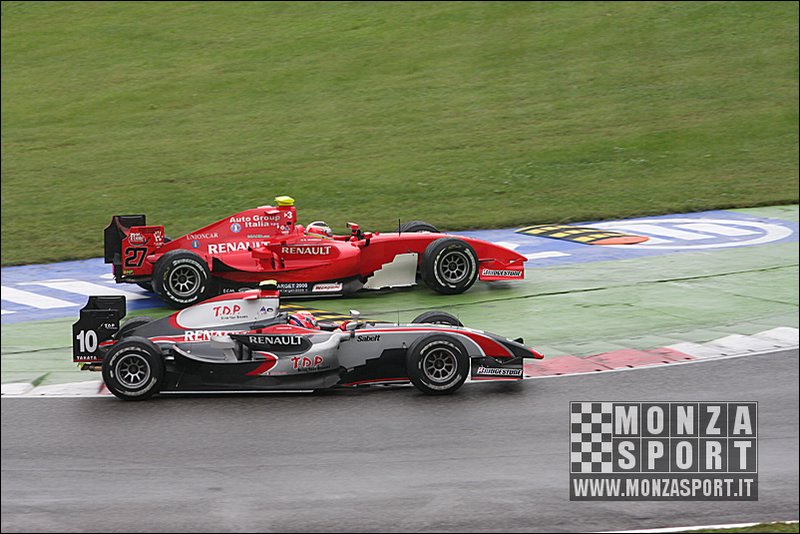080914pb_monza_gp2_028.jpg