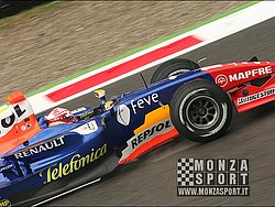 080914pb_monza_gp2_007.jpg