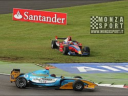 080914pb_monza_gp2_021.jpg