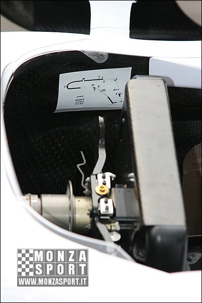080914pb_monza_f1gp_008.jpg