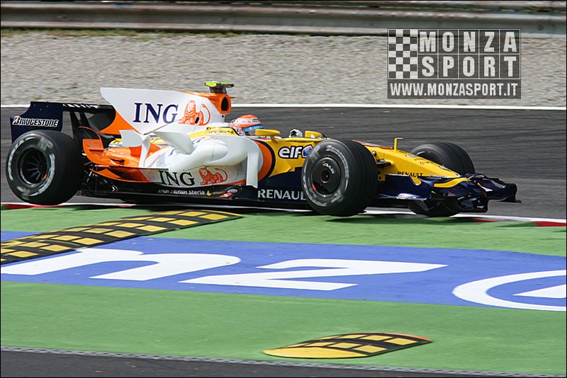 080914pb_monza_f1gp_033.jpg