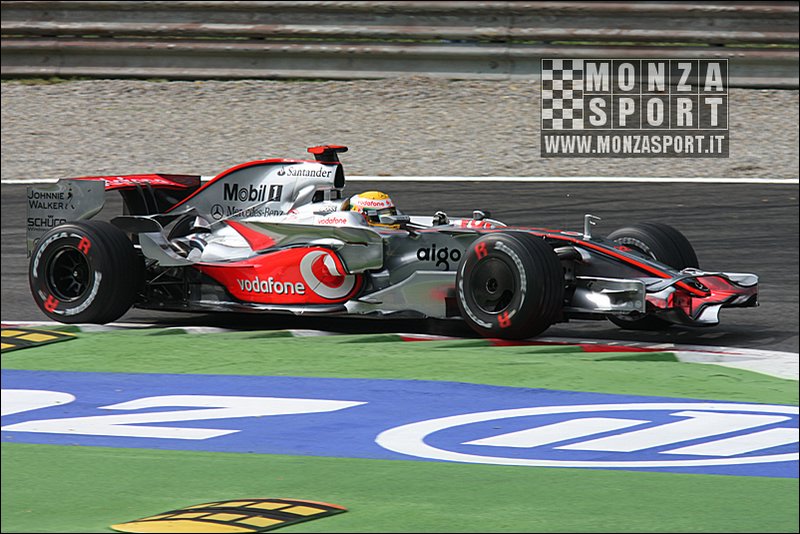 080914pb_monza_f1gp_034.jpg