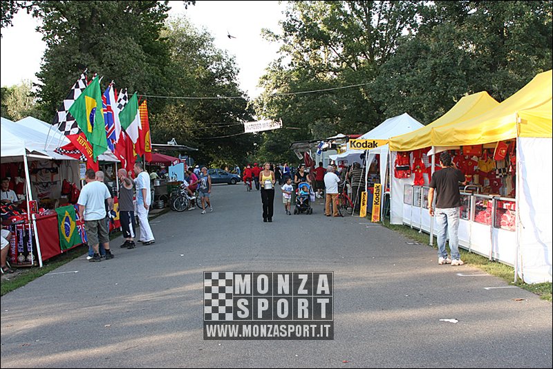 080914pb_monza_f1gp_040.jpg