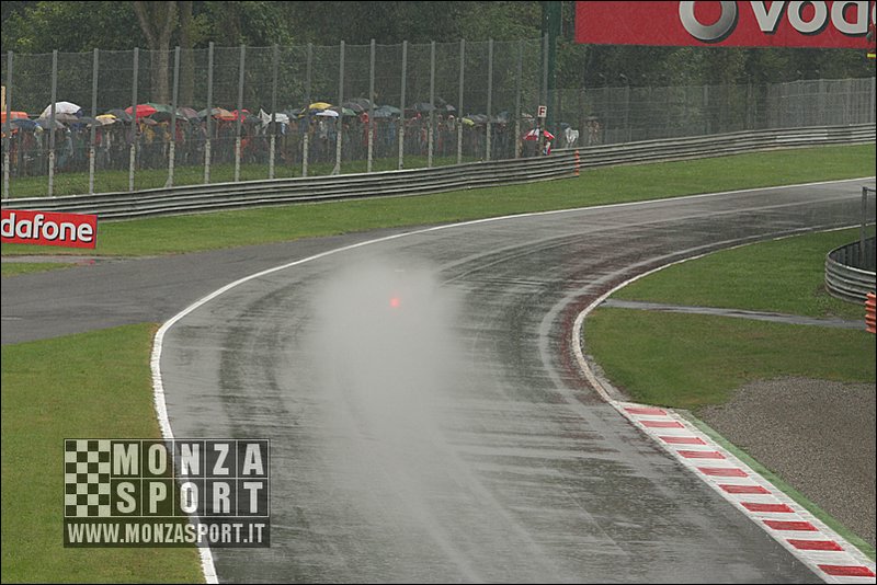 080914pb_monza_f1gp_053.jpg