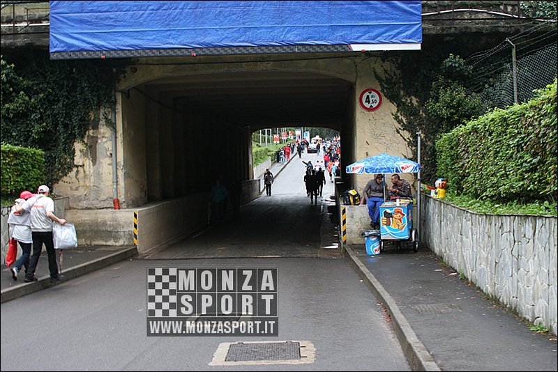 080914pb_monza_f1gp_069.jpg