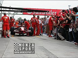 080914pb_monza_f1gp_013.jpg