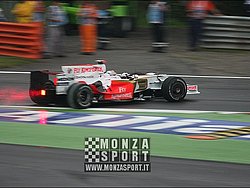 080914pb_monza_f1gp_027.jpg