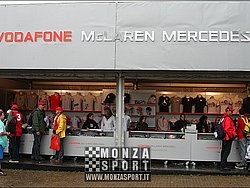 080914pb_monza_f1gp_070.jpg