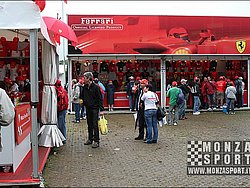 080914pb_monza_f1gp_071.jpg