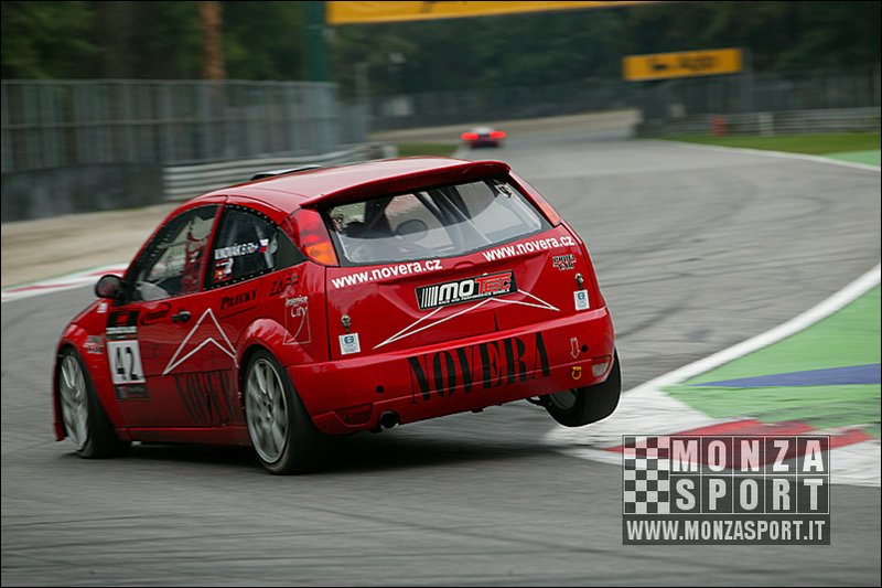 080928pb_monza_avd_013.jpg