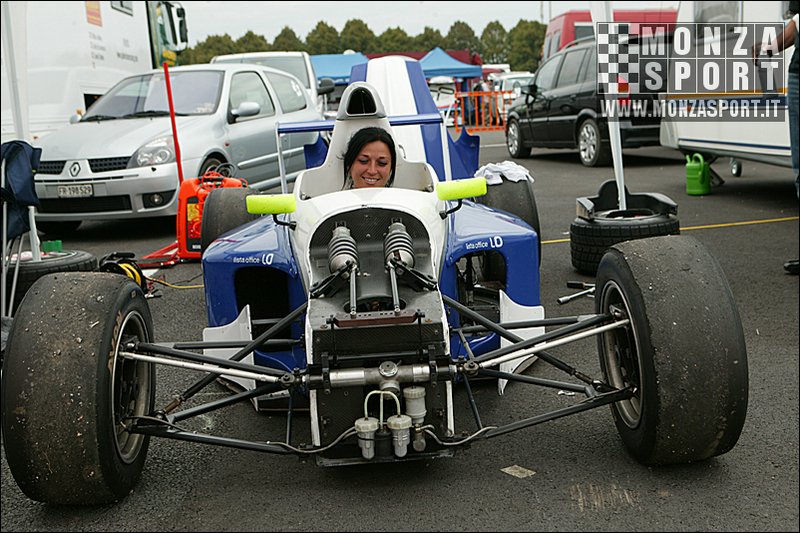 080928pb_monza_avd_033.jpg