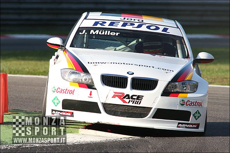 081004pb_monza_wtcc_014.jpg