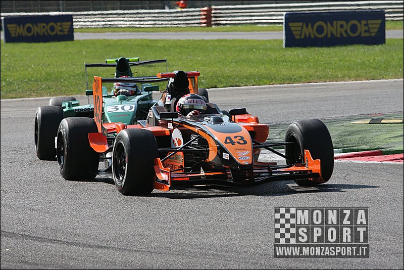 081004pb_monza_wtcc_037.jpg