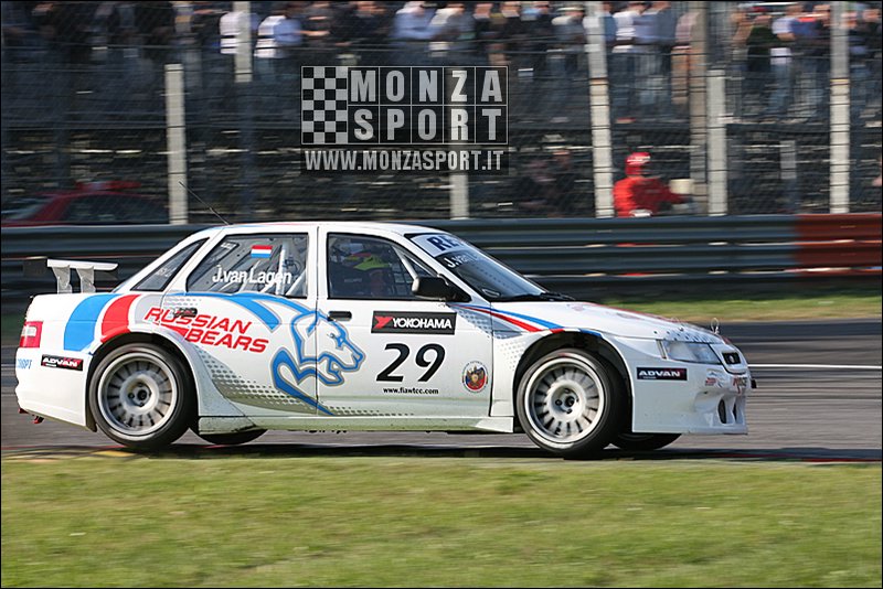 081005pb_monza_wtcc_040.jpg
