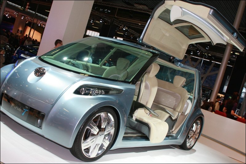 081213pb_bologna_motorshow_056.jpg