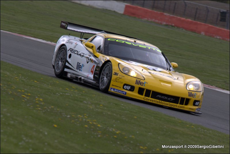 090502sg_silverstone_fiagt-12.jpg