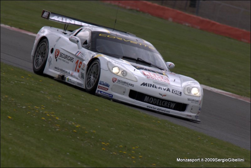 090502sg_silverstone_fiagt-13.jpg