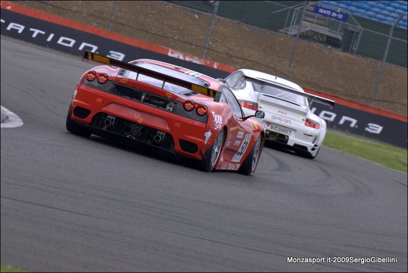 090502sg_silverstone_fiagt-2.jpg