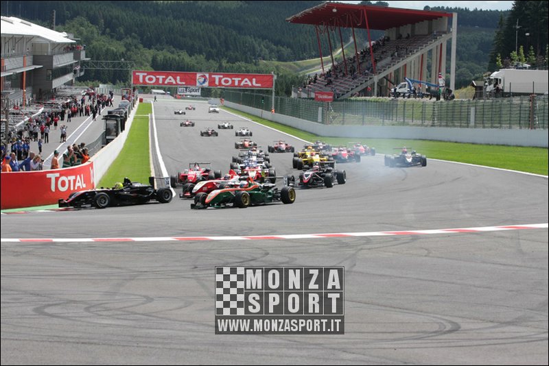 090724pb_spa_fiagt_03.jpg