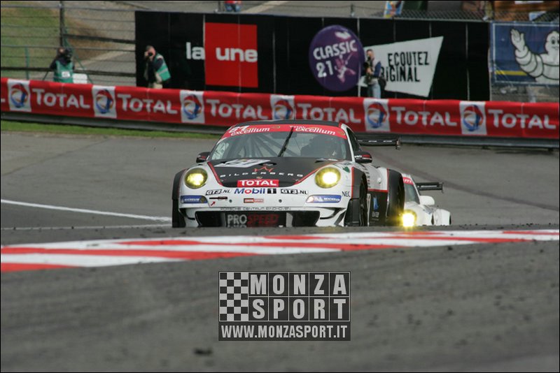 090725pb_spa_fiagt_01.jpg
