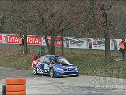 091129pb_monza_rally_18.jpg