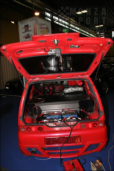091205pb_bologna_rmotorshow_20.jpg