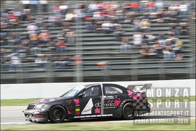 100328pb_monza_superstars_28.jpg