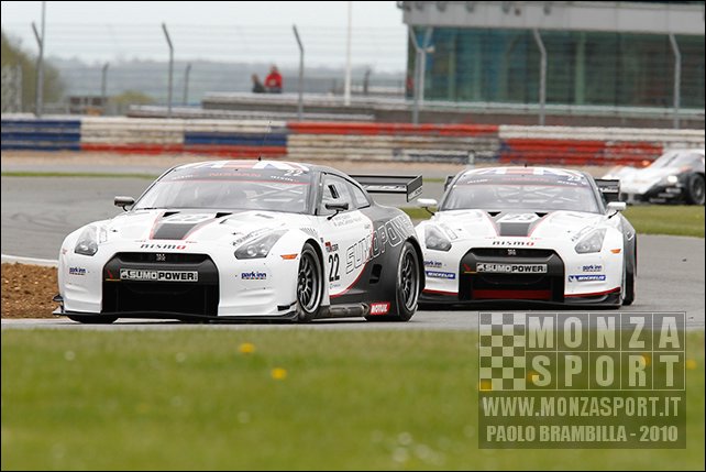 100502pb_silverstone_fiagt_09.jpg