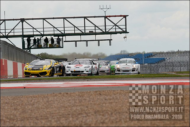 100502pb_silverstone_fiagt_25.jpg