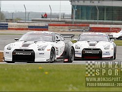 100502pb_silverstone_fiagt_09.jpg