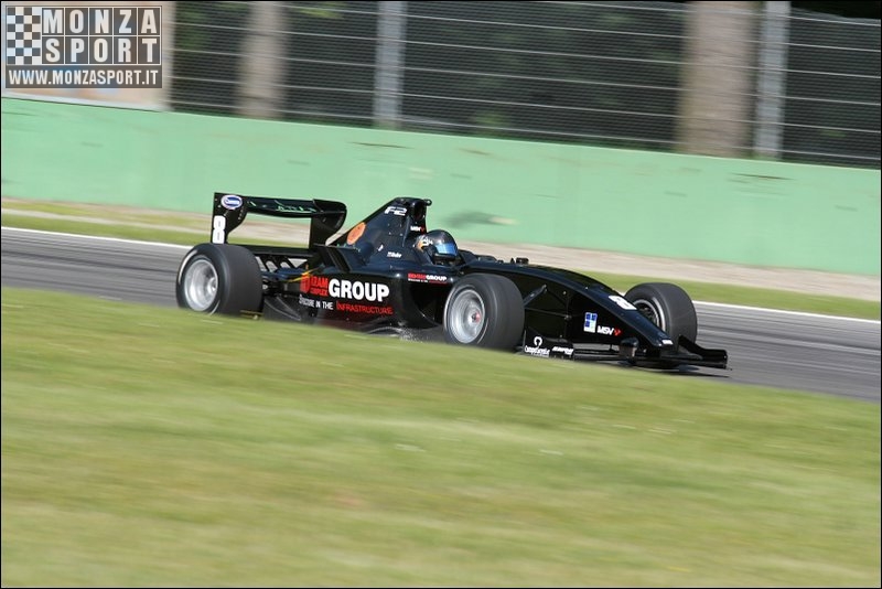 100523-formula_2_ 004.jpg