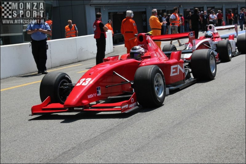 100523-formula_2_ 012.jpg