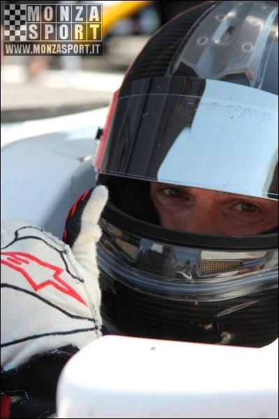 100523-formula_2_ 014.jpg