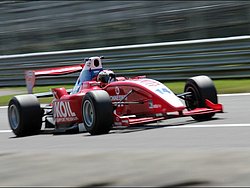 100523-formula_2_ 034.jpg