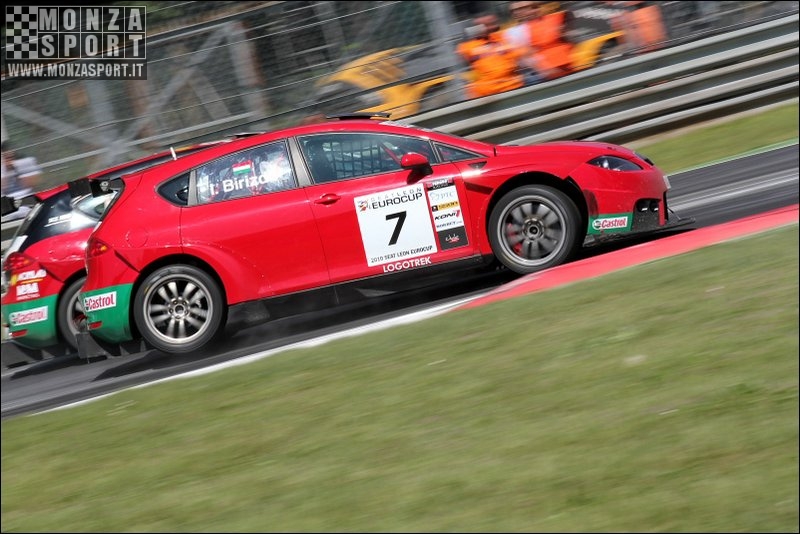 100523-seat-leon_ 026.jpg