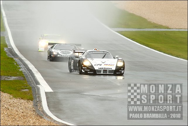 100829pb_nurburgring_fiagt_14.jpg