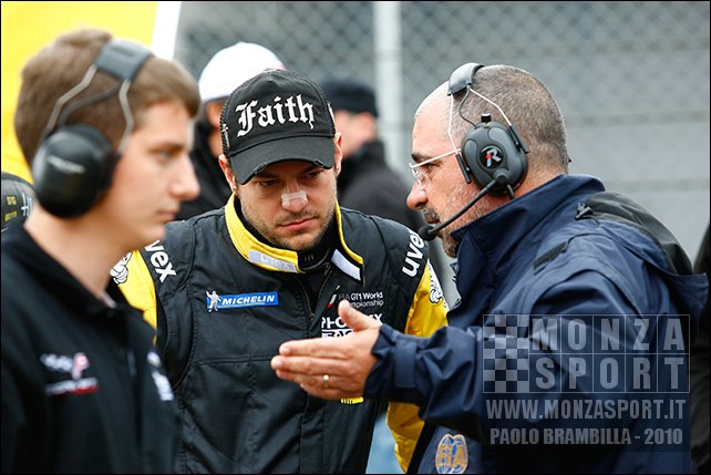 100829pb_nurburgring_fiagt_39.jpg