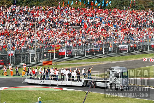 100912pb_monza_f1gp_27.jpg