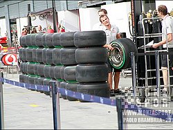 100912pb_monza_f1gp_02.jpg