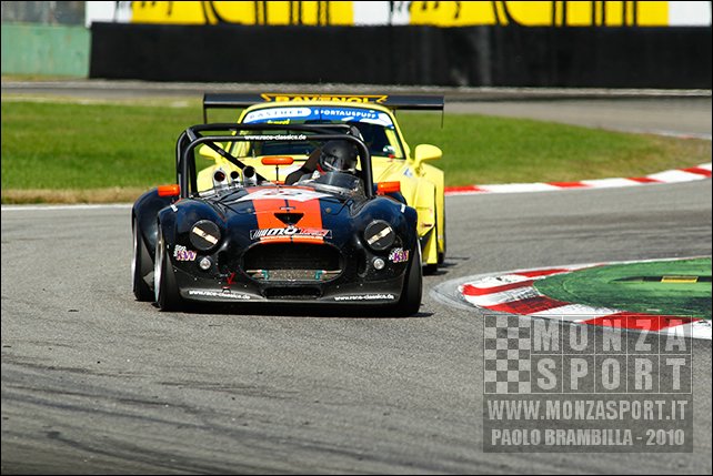 100926pb_monza_avd_05.jpg