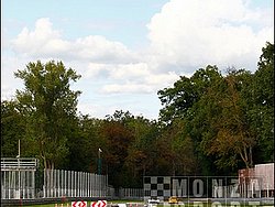 100926pb_monza_avd_03.jpg