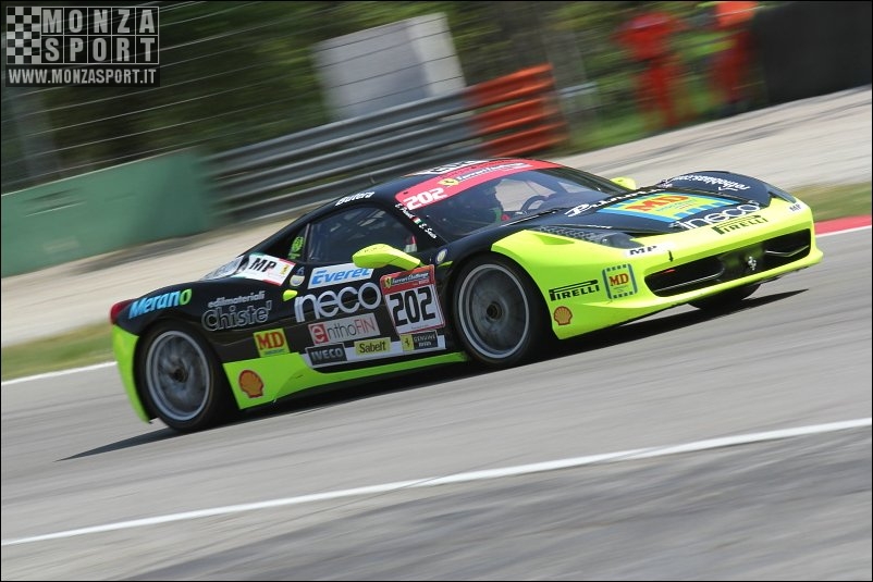 110410_monza_ferrarichallenge_2011_ 027.JPG
