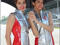 110508_sbk_monza_pitgirls_ 019.JPG