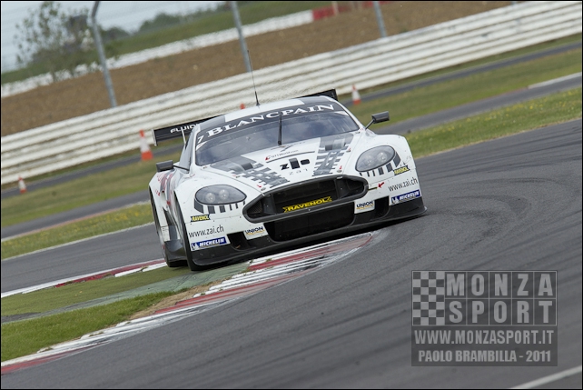 20110605pb_silverstone_fiagt_24.jpg
