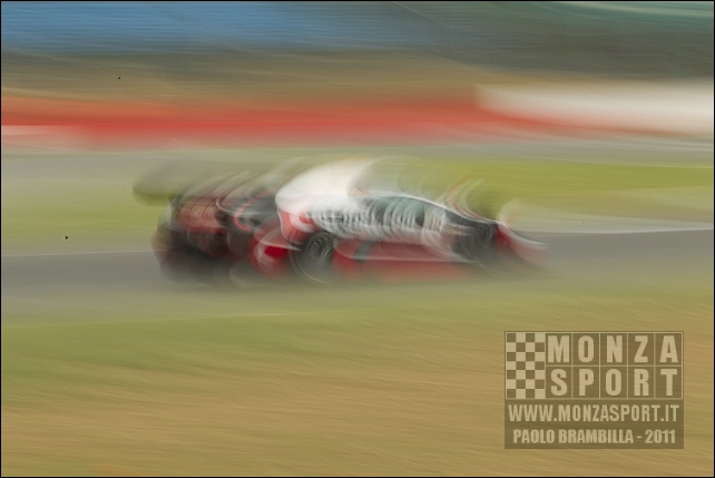 20110605pb_silverstone_fiagt_40.jpg