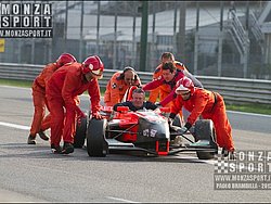20120325pb_monza_ecc_01.jpg
