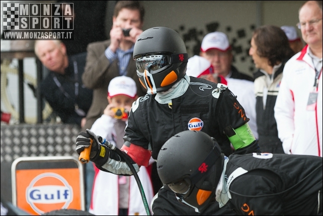 20120603pb_bes_silverstone_60.jpg