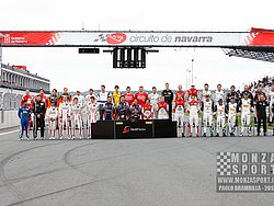 navarra_fia_gt_series_round_5_20131014_1940017492.jpg